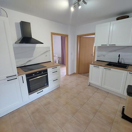 Marija Apartment Betina  Room photo